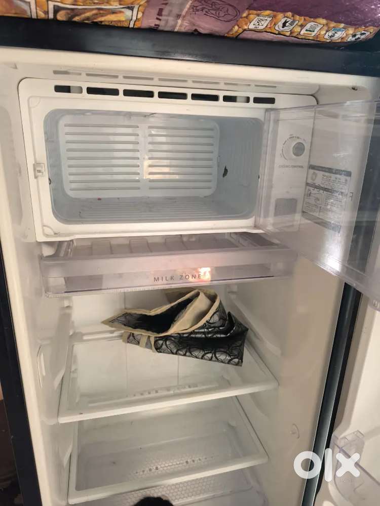 New fridge only 2 .5 years use