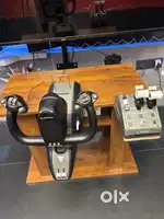 Thrustmaster flight simulator- Boeing edition- yoke & quatrant