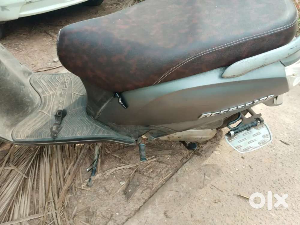 Access 2020 good condition low kulometre