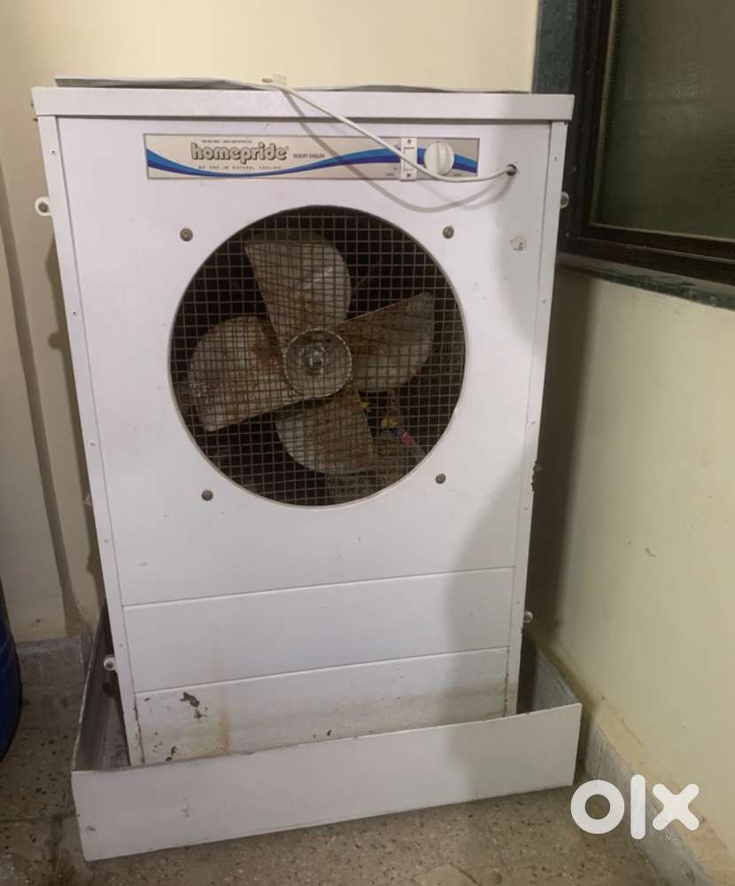 Cooler with 125 liter tank capacity