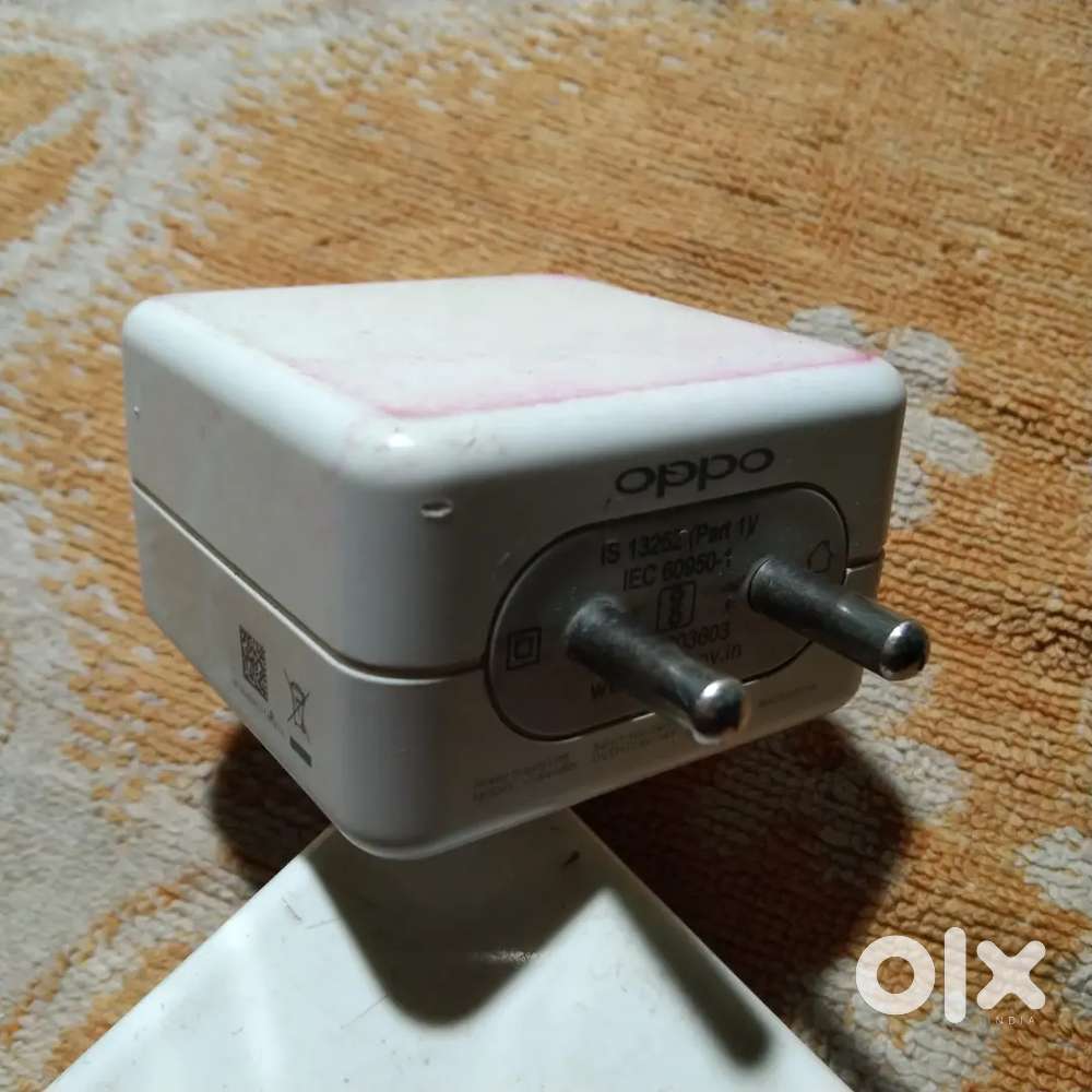 Oppo 65 watts adaptor