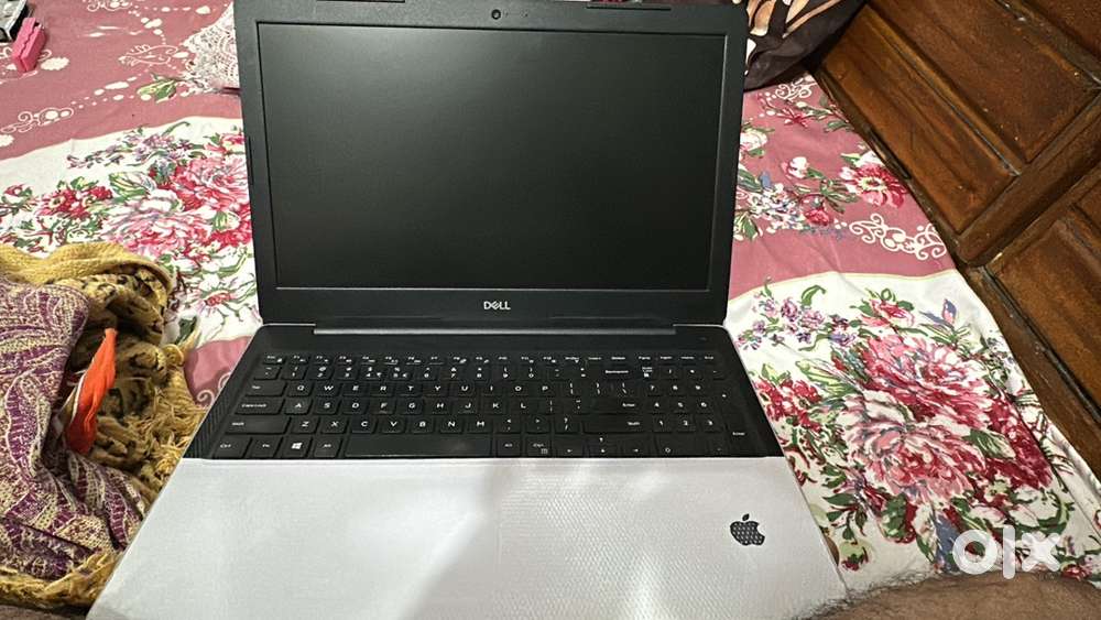 DELL INSPIRON 15.6 Inches