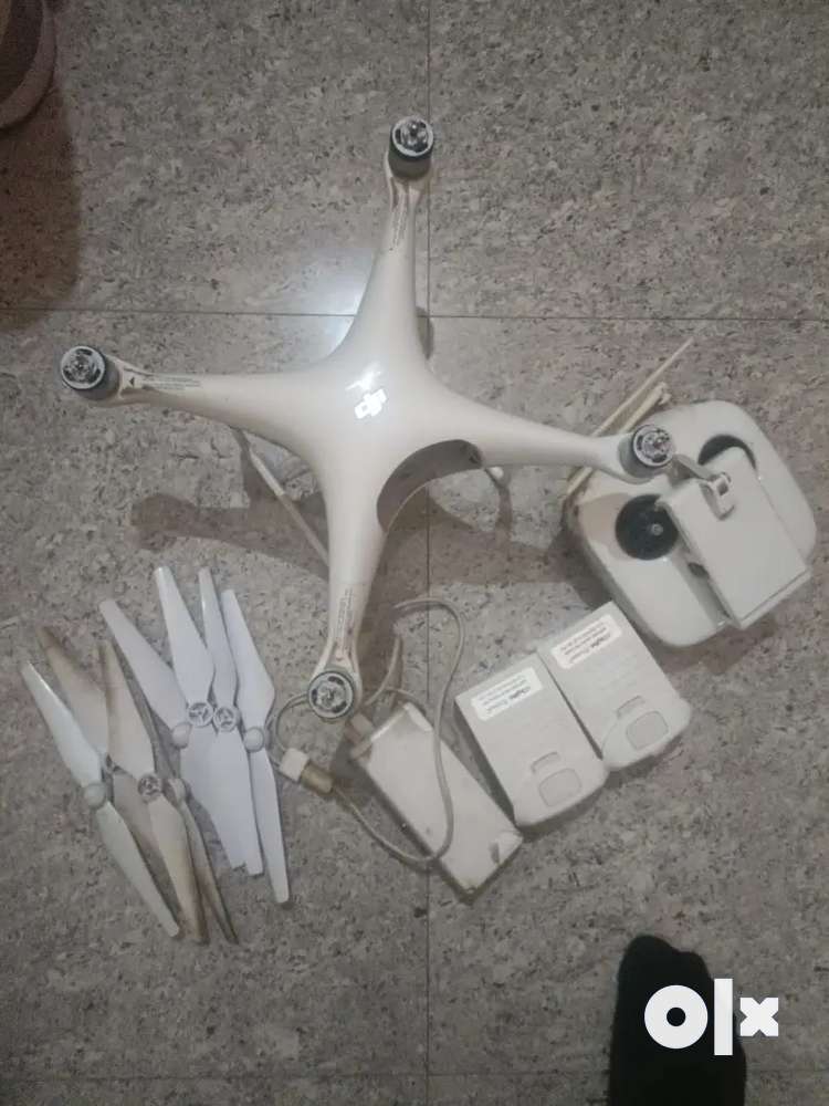 Phantom 4 pro dron