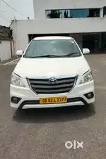 Innova 2.5 G 2013