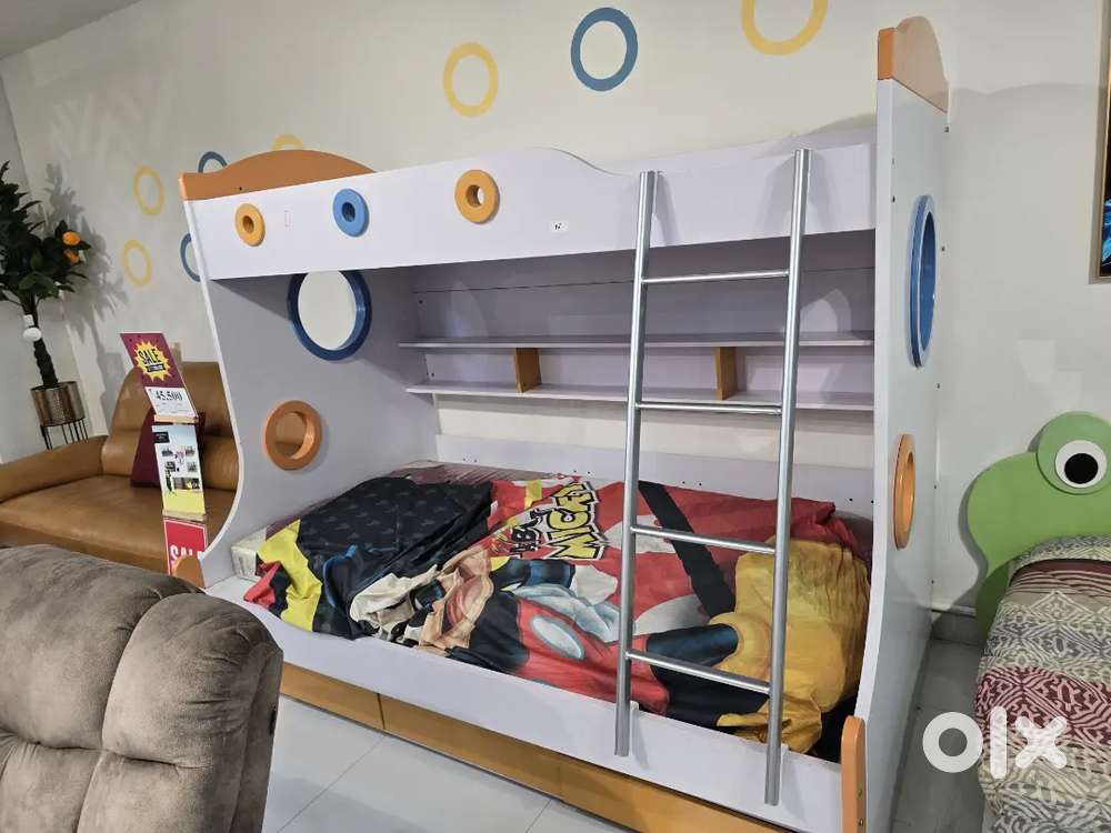 Heavy furniture for 3 kids bed