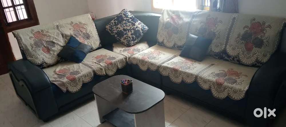 Corner 6 seat sofa