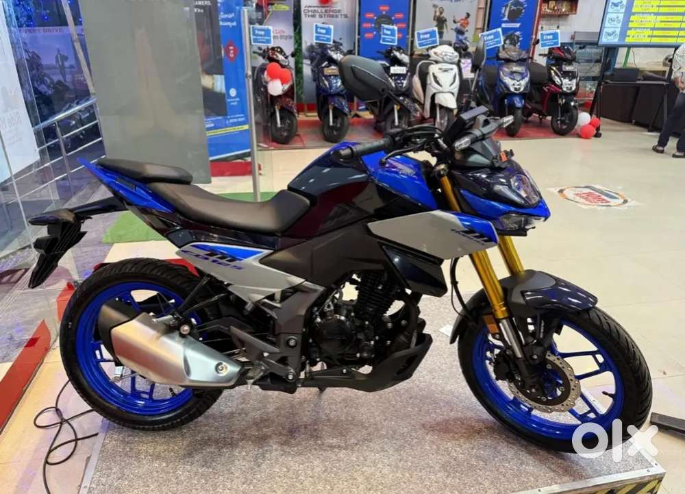 HORNET 125-16000/- ACCESSORIES FREE LOW DOWN PAYMENT