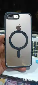 7 plus ( mint condition) 7000
