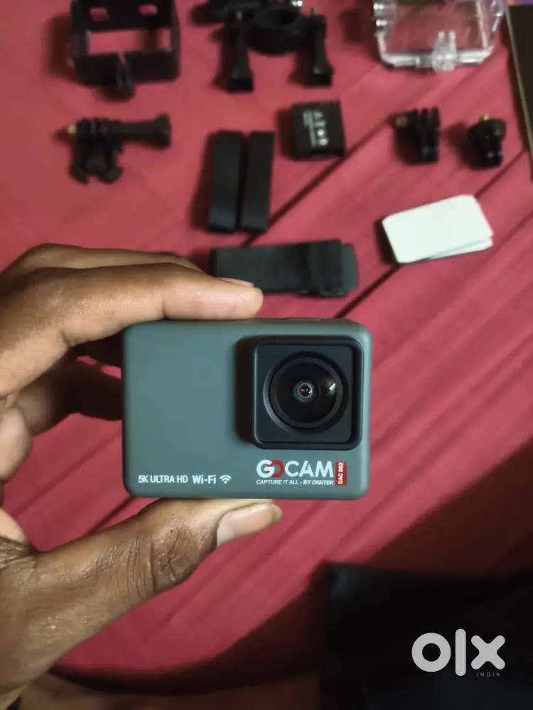 ACTION CAMERA