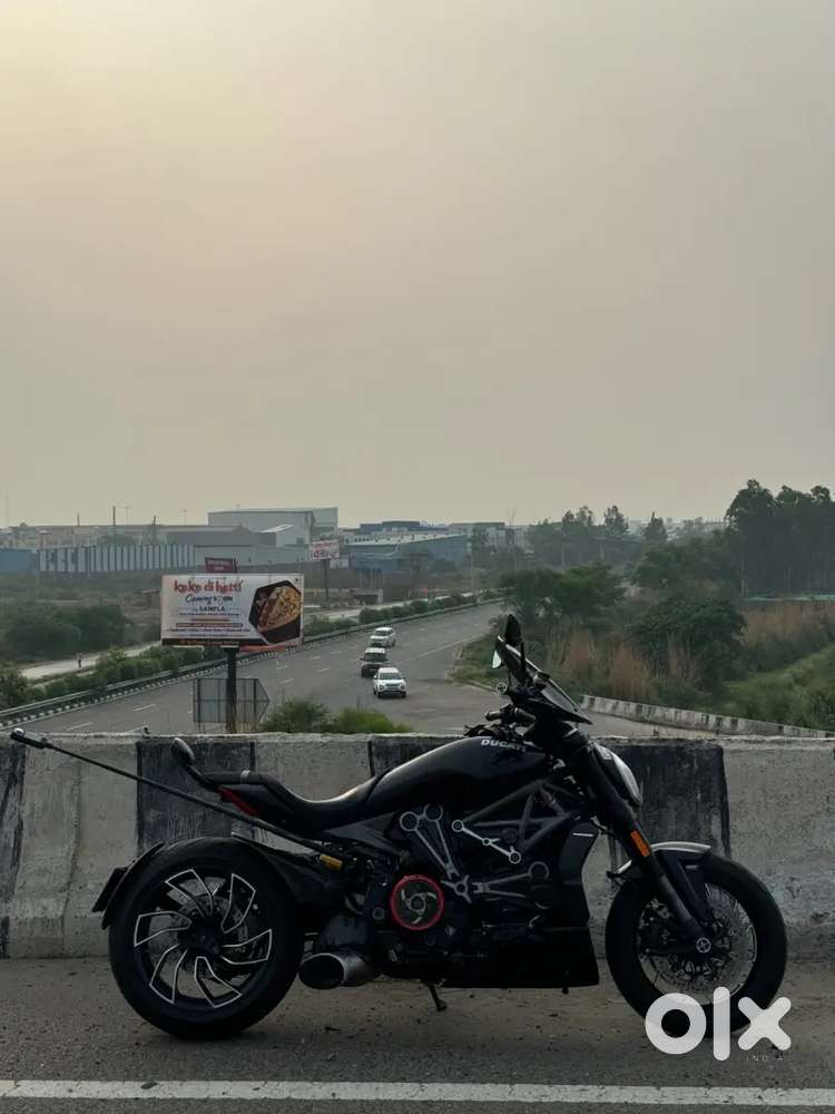 Ducati X diavel s
