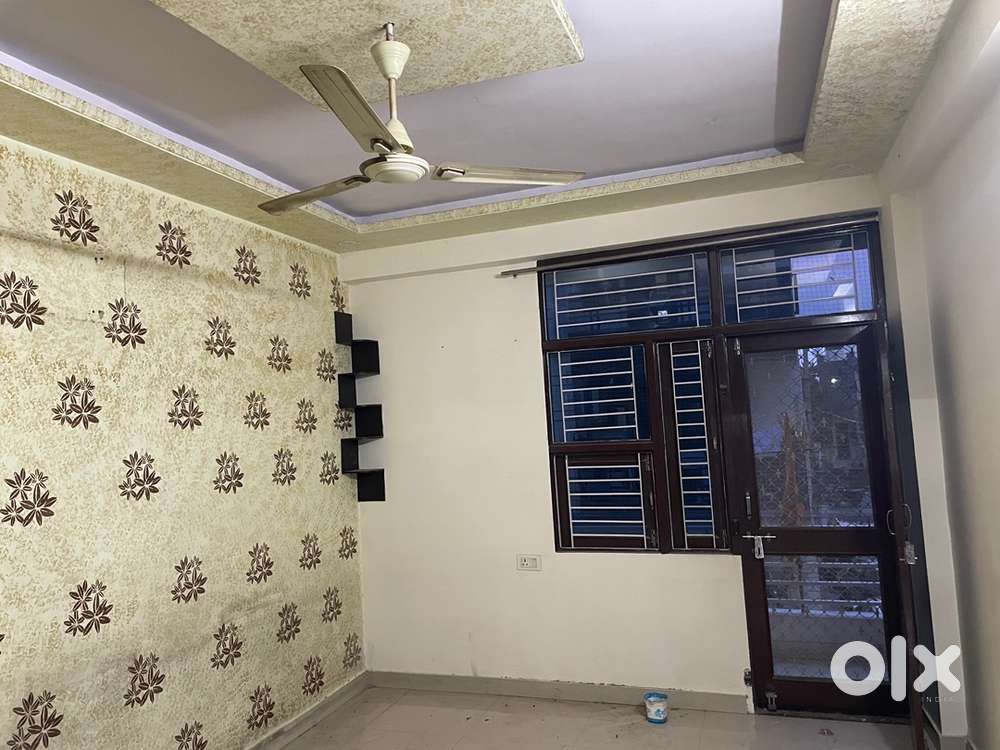 2 BHK SPACIOUS FLAT