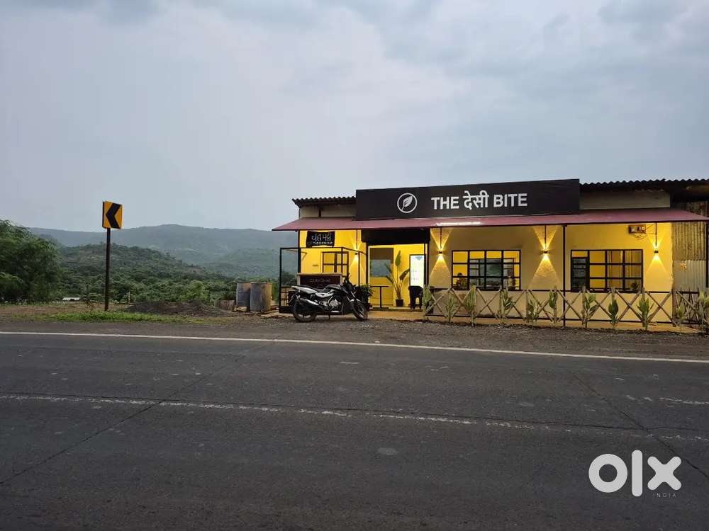 Cafe And restaurant available for rent