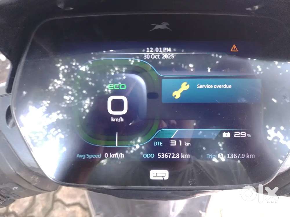 2key matalic blue colur 8 inch dispaly