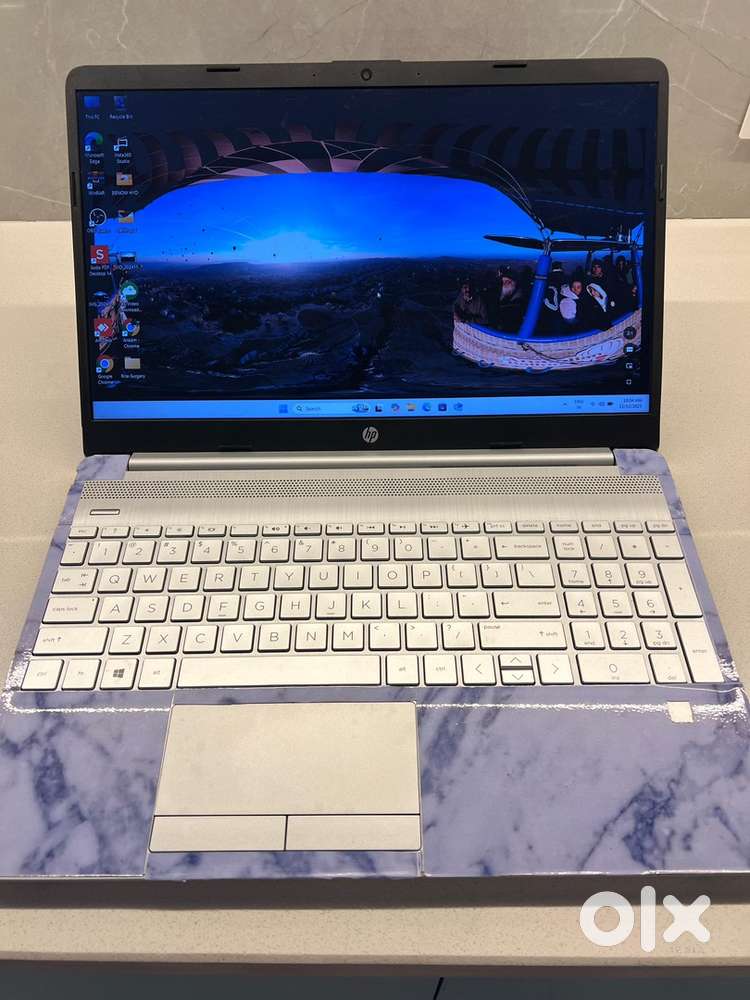 HP 15s  Intel core i5-10210U  8 GB RAM  ~1.1 TB Excellent condition