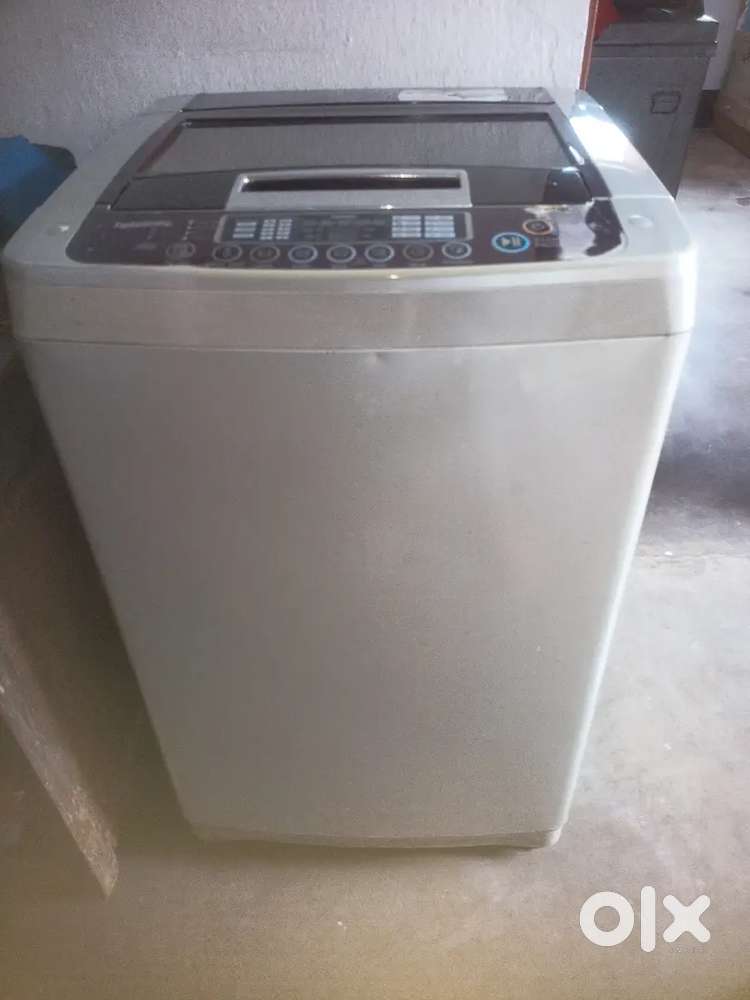 Lg washing machine fully automatic and in complete working state