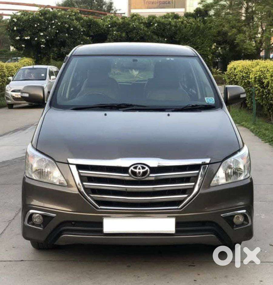 Toyota Innova 2.5 ZX 7 STR BS-IV, 2020, Diesel