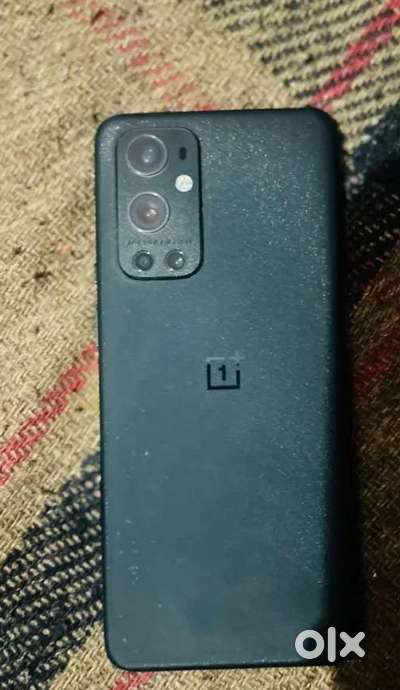 OnePlus 9 Pro (12/256 GB) In good Condition phone and charger