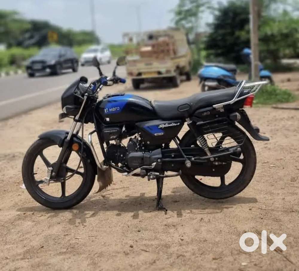 2022 model 12697 kilometer chala hai