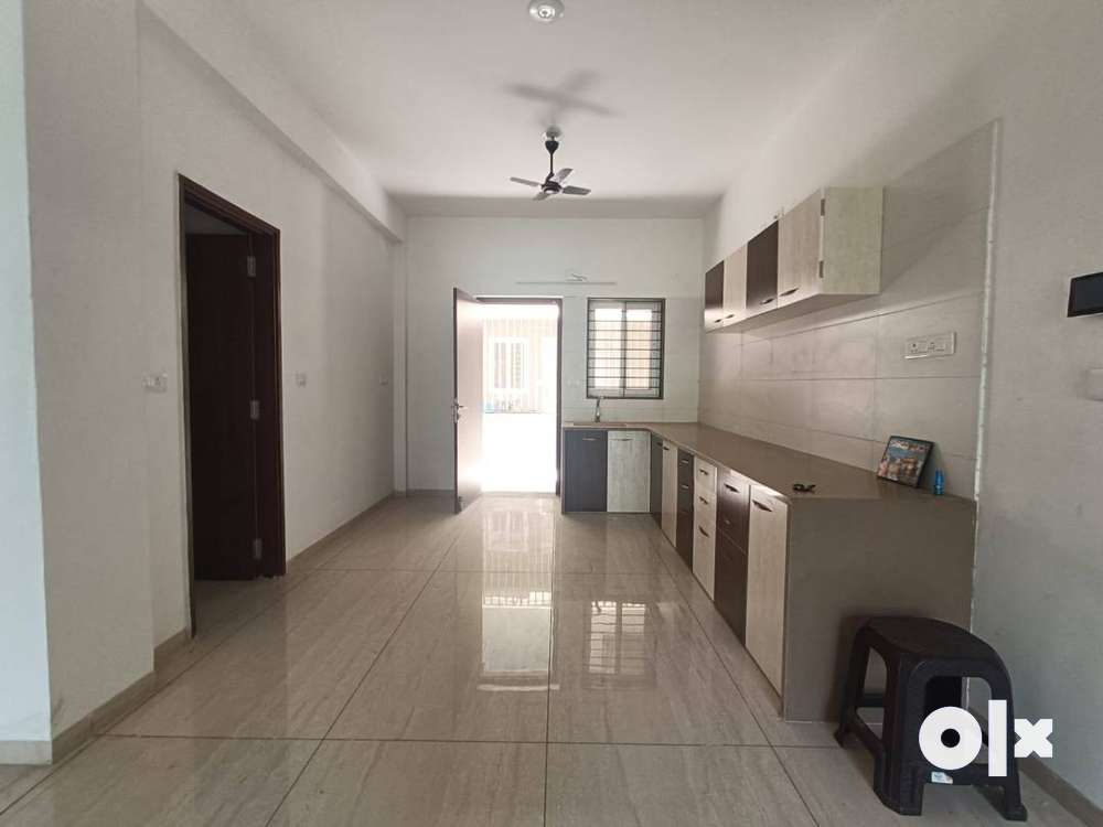 5 BHK semi furnished Bungalow available for sale at New Gotri