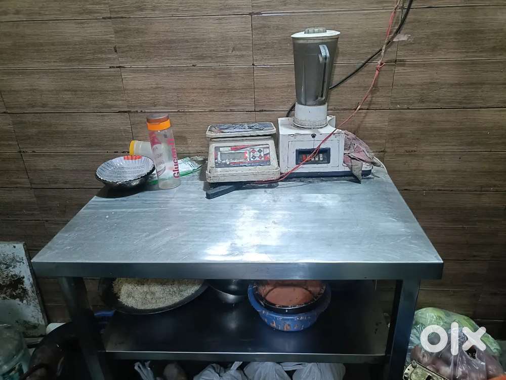 Runing chinese shop sale