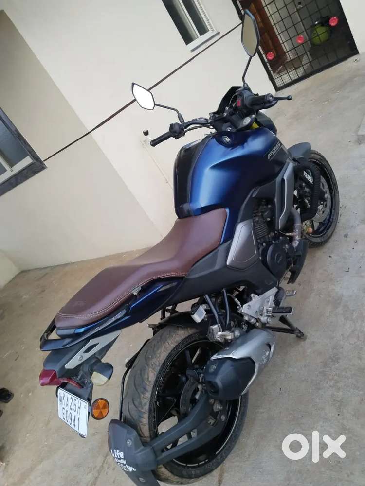 Yahama FZS 2020 model BUYER 3rd owner