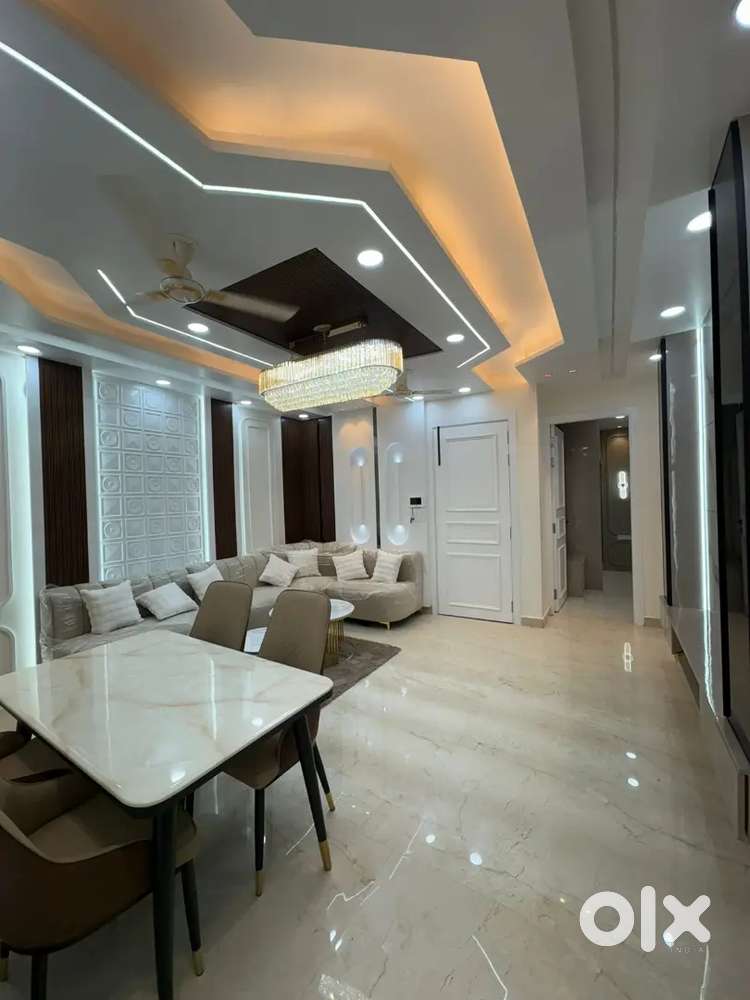 80sq Yards 3BHK Flat With Lift Car Parking Near By metro Upto 90% loan