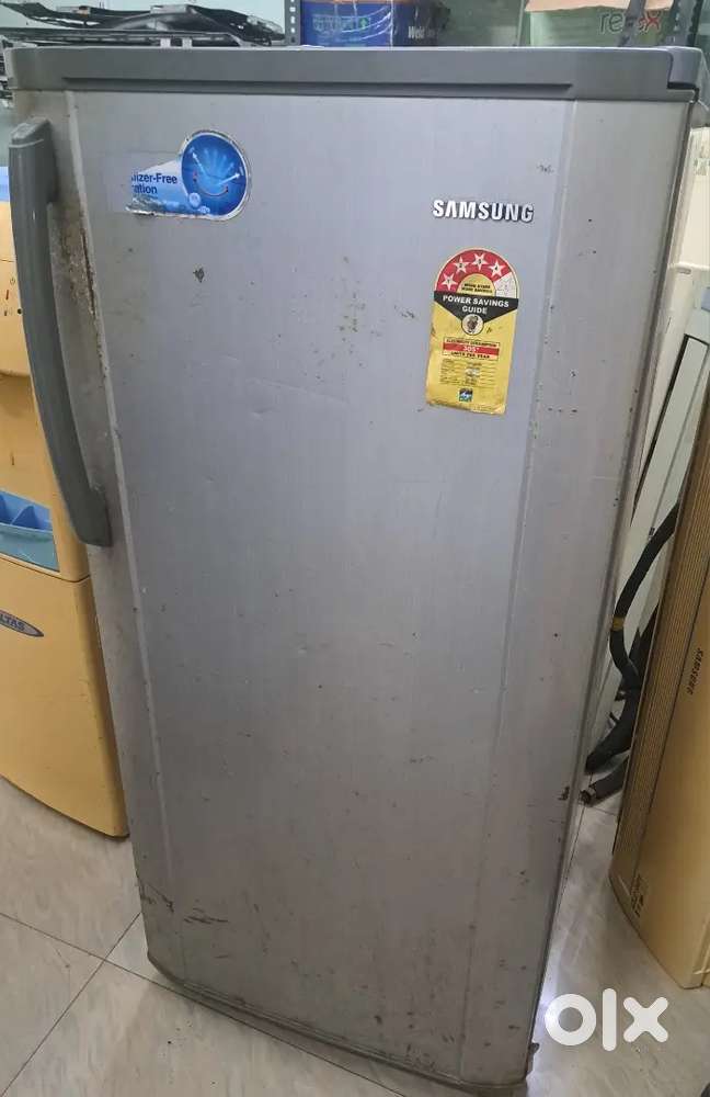 200 లీటర్ల capacity fridge