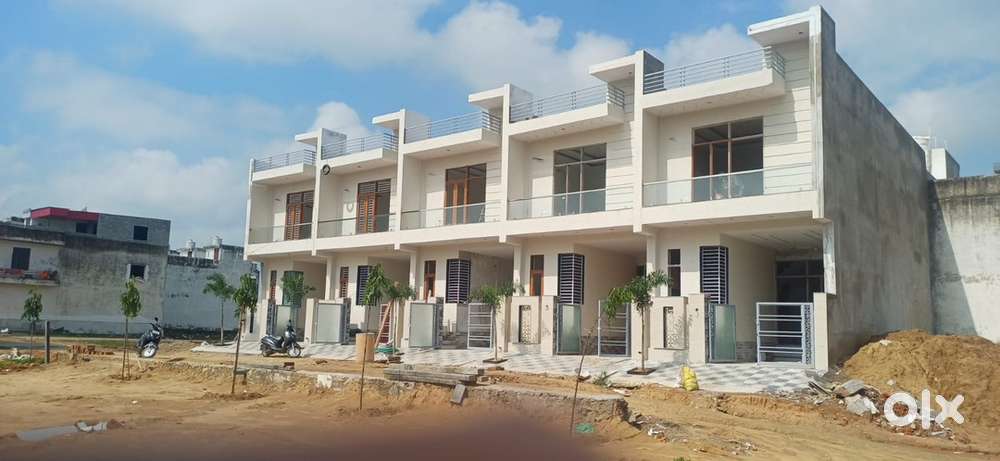 Semi furnished villa for sale at ansal sushant city