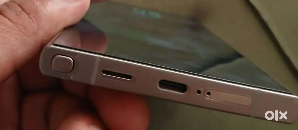 Brand new condition just 45 days old ek bhi screech nahi