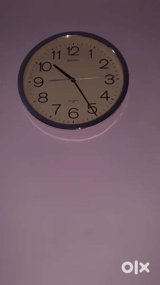 Wall clock