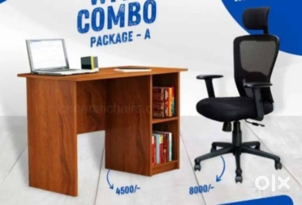 Table and chair brand new