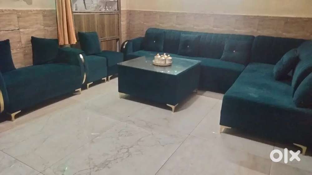 sofa, 11seater, with table