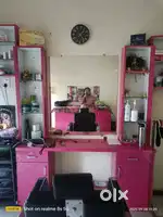 Beauty Parlour set up