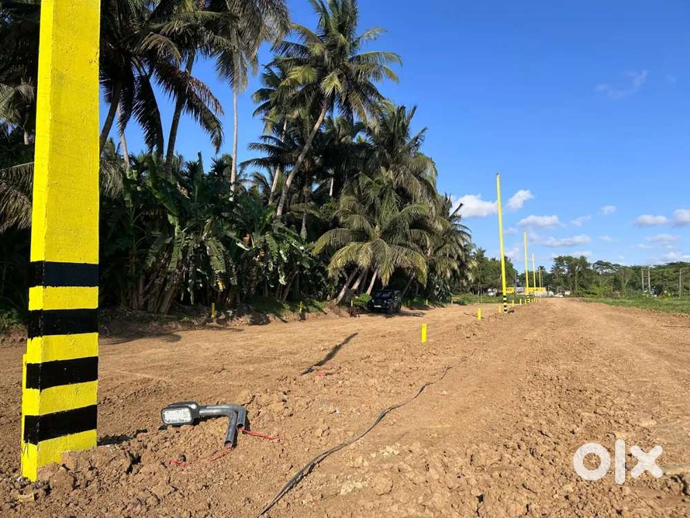 Best plots for investment purpose in multiple locations.