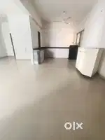 3 bhk  semi furnish 7 year old flat for rent at tulsidham circle