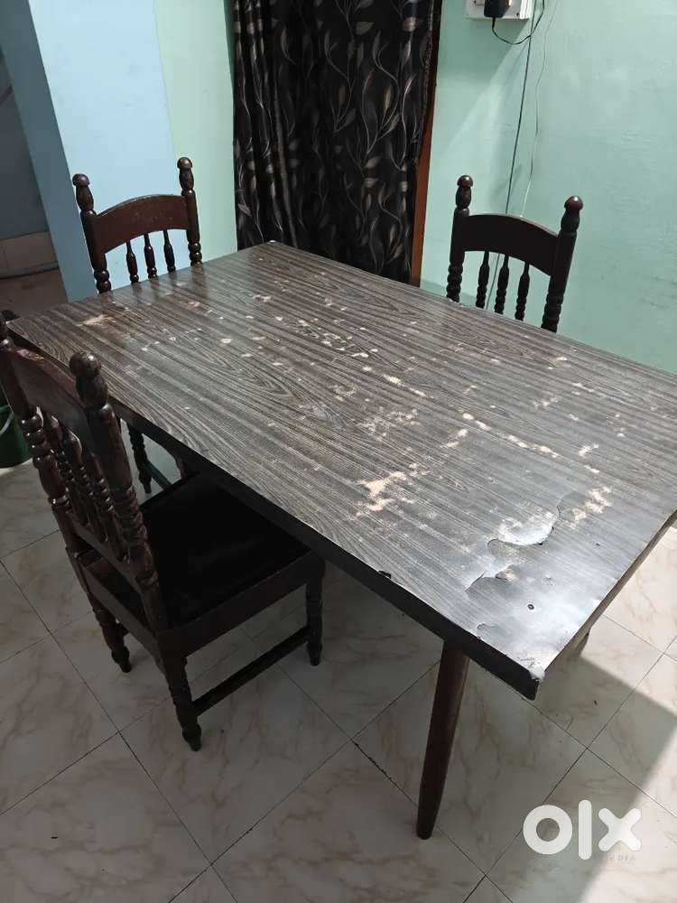 Dining table set for sale