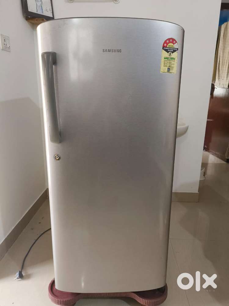 Single Door Refrigerator – Excellent Condition