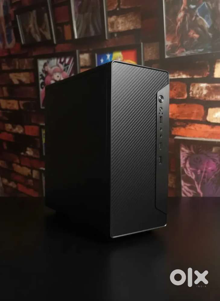 High-Performance Gaming PC 1 Week Old 4GB Graphics 256 SSD + 8GB RAM