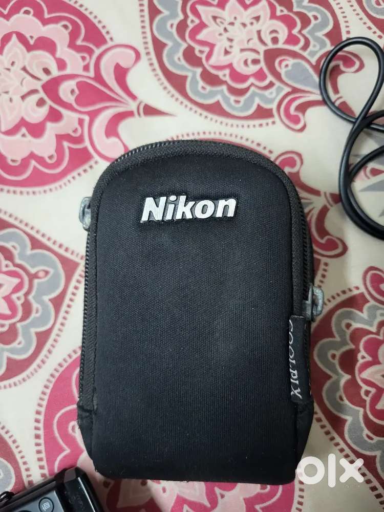 Nikon coolpix s7000