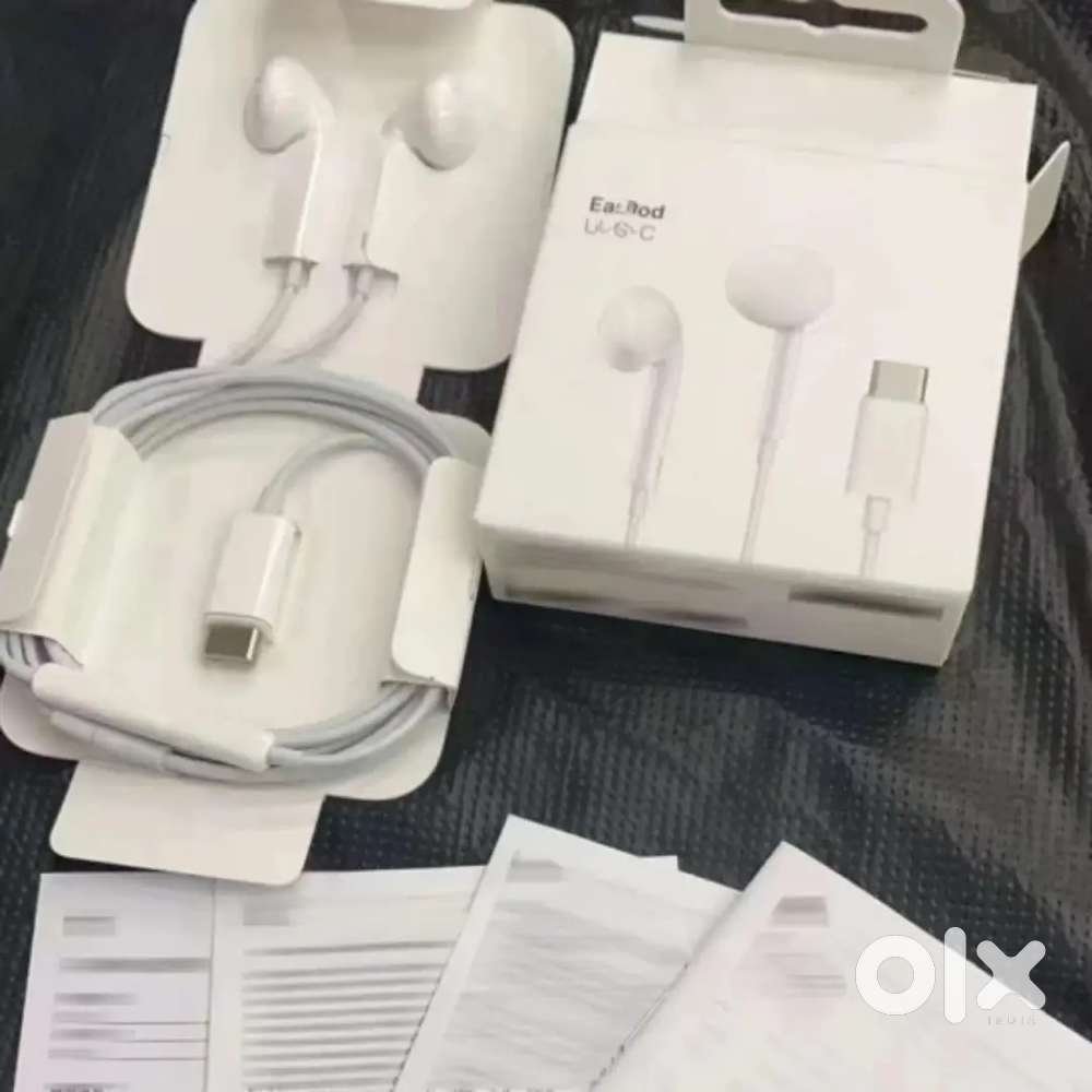 Iphone earphone C type