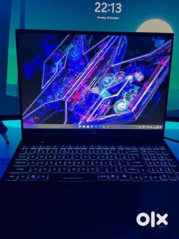 Predator Helios Neo 16 – High-End i7 14th Gen + RTX 4050 Powerhouse