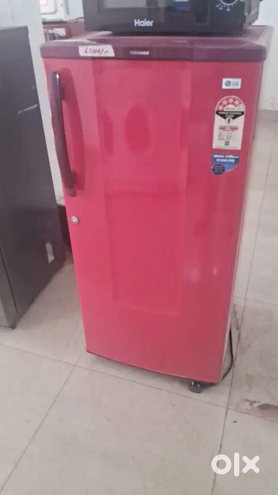 SINGLE DOOR USED FRIDGE