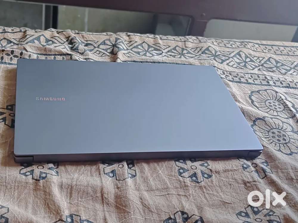 Samsung Galaxy Book4 Metal Intel Core i5 13th Gen