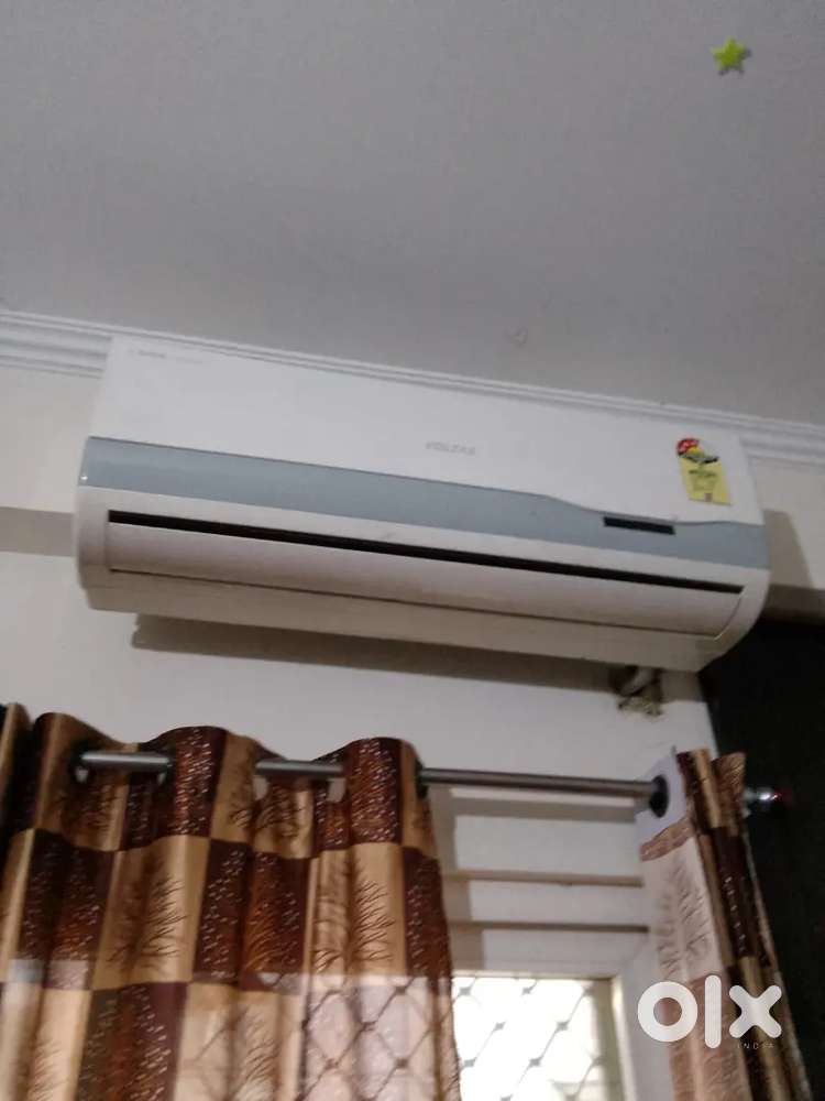 Split AC on sale