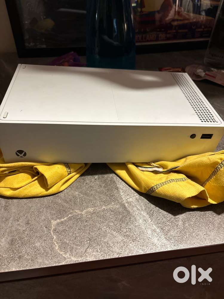 Xbox series s - new condition