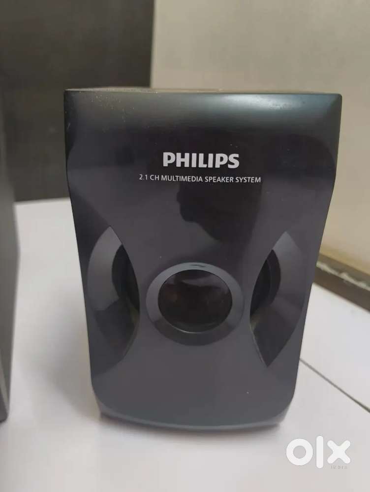 Phillips 2.1 Home theatre system with woofer with very good condition
