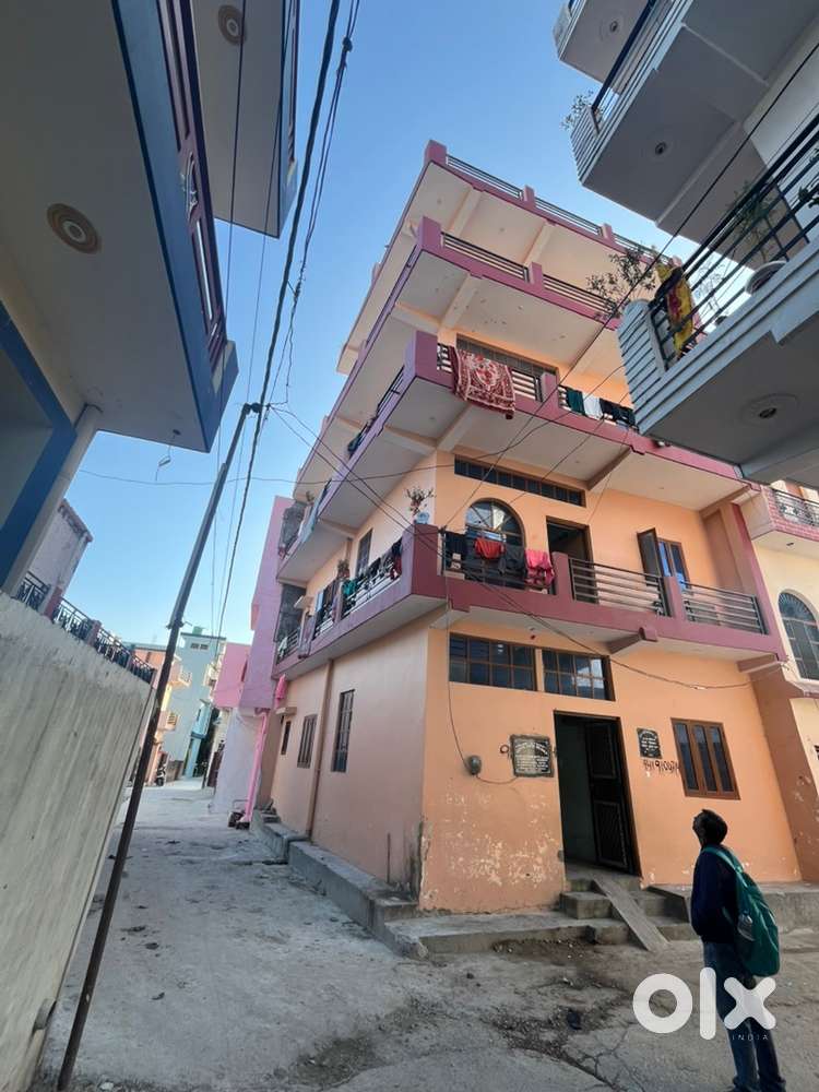 Semi furnished independent house available