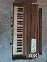 Harmonium available in good condition