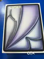 apple ipqd air 6. 11inch M2 chip 256gb wifi like new with with box acc