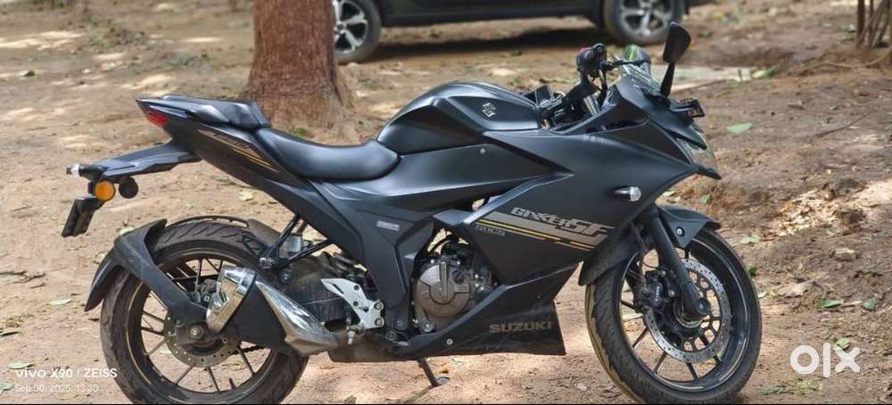 SUZUKI GIXXER SF 250